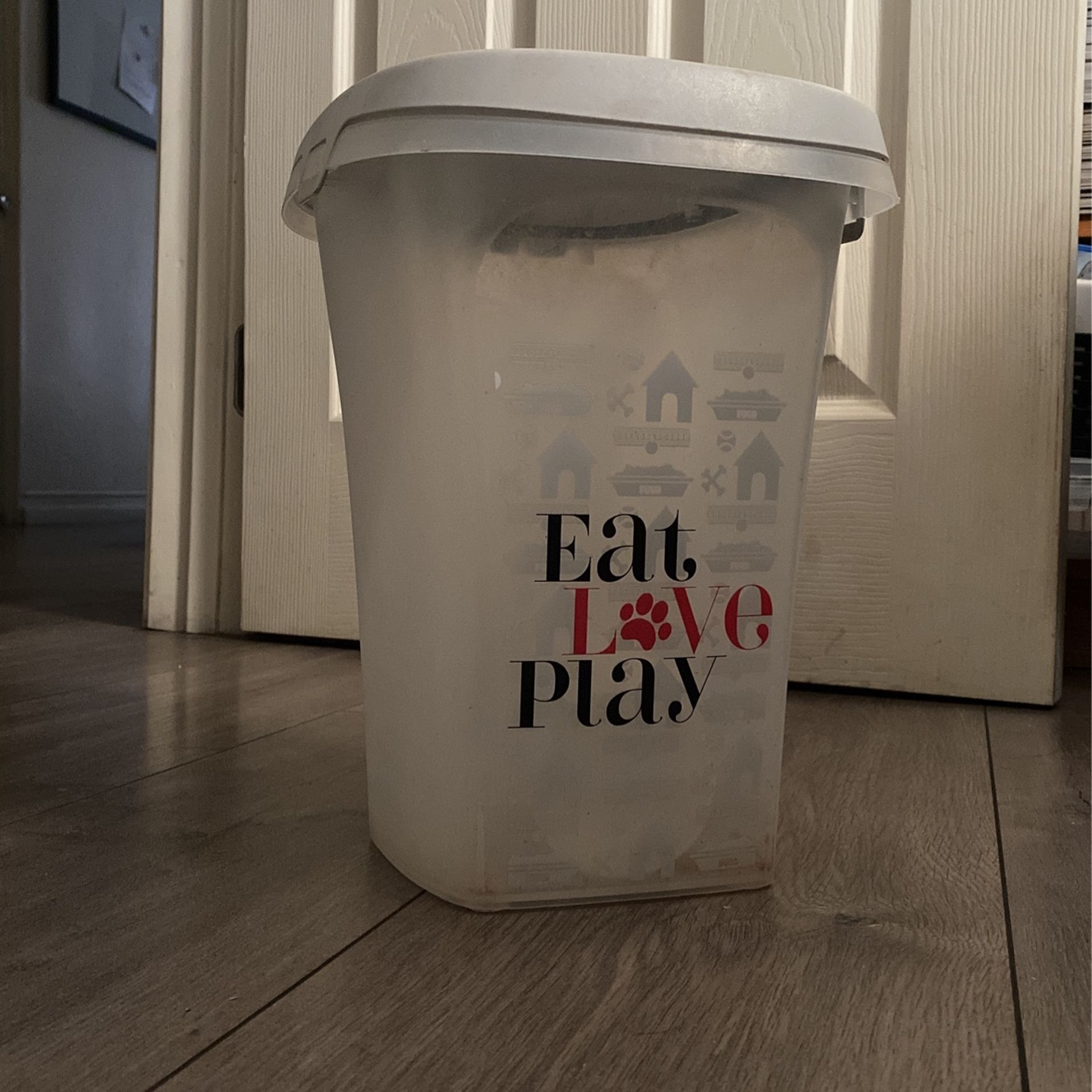 Dog Food Container- Ellen DeGeneres