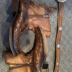 $200 For Size 12 Retail $375 COWBOY Boots + $80 Luxury belt ALL For $200