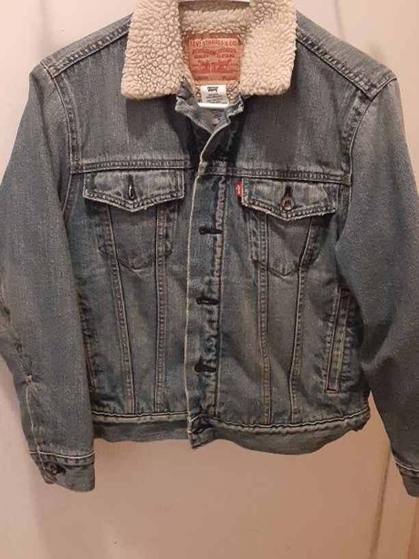 Levi's Jean Jacket 