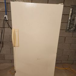 Frigidaire Upright Freezer