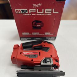 MILWAUKEE M18 FUEL D-HANDLE JIG SAW IN LIKE NEW CONDITION, WITH BOX, TOOL ONLY