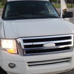 Ford Expedition XLT 