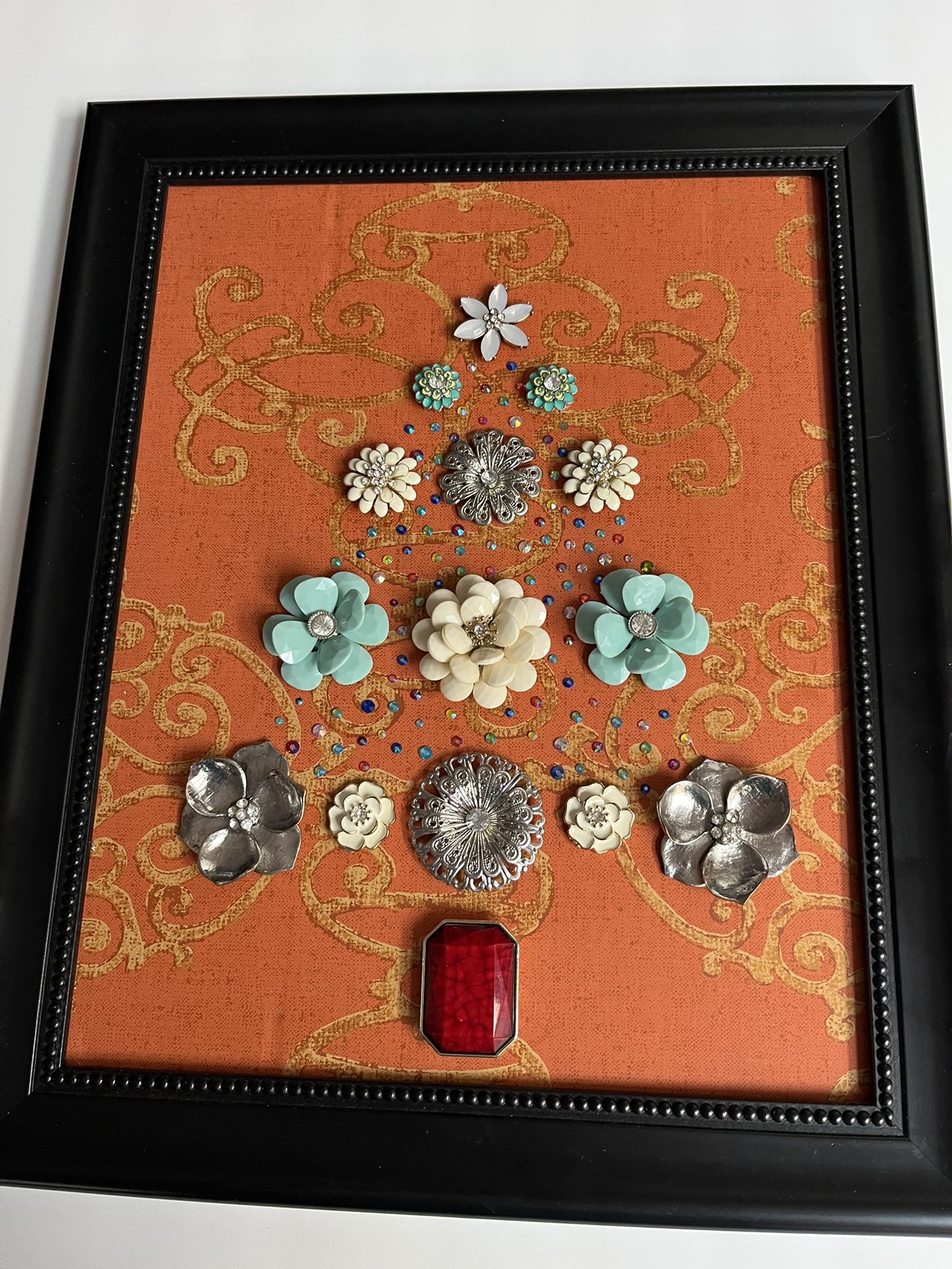 JEWELRY FRAMED ART
