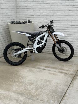 Surron Light Bee 2  - BRAND NEW