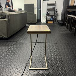 Plug-in Coffee Table