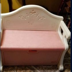 Armchair with Toy Storage Drawer