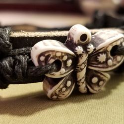 Unisex Butterfly Charm Chunky Leather Bracelet