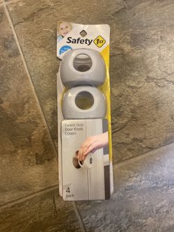 Parenting Door Knob Covers 