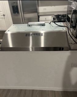 ***GE RANGE HOOD***