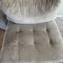 Couch 1 Free