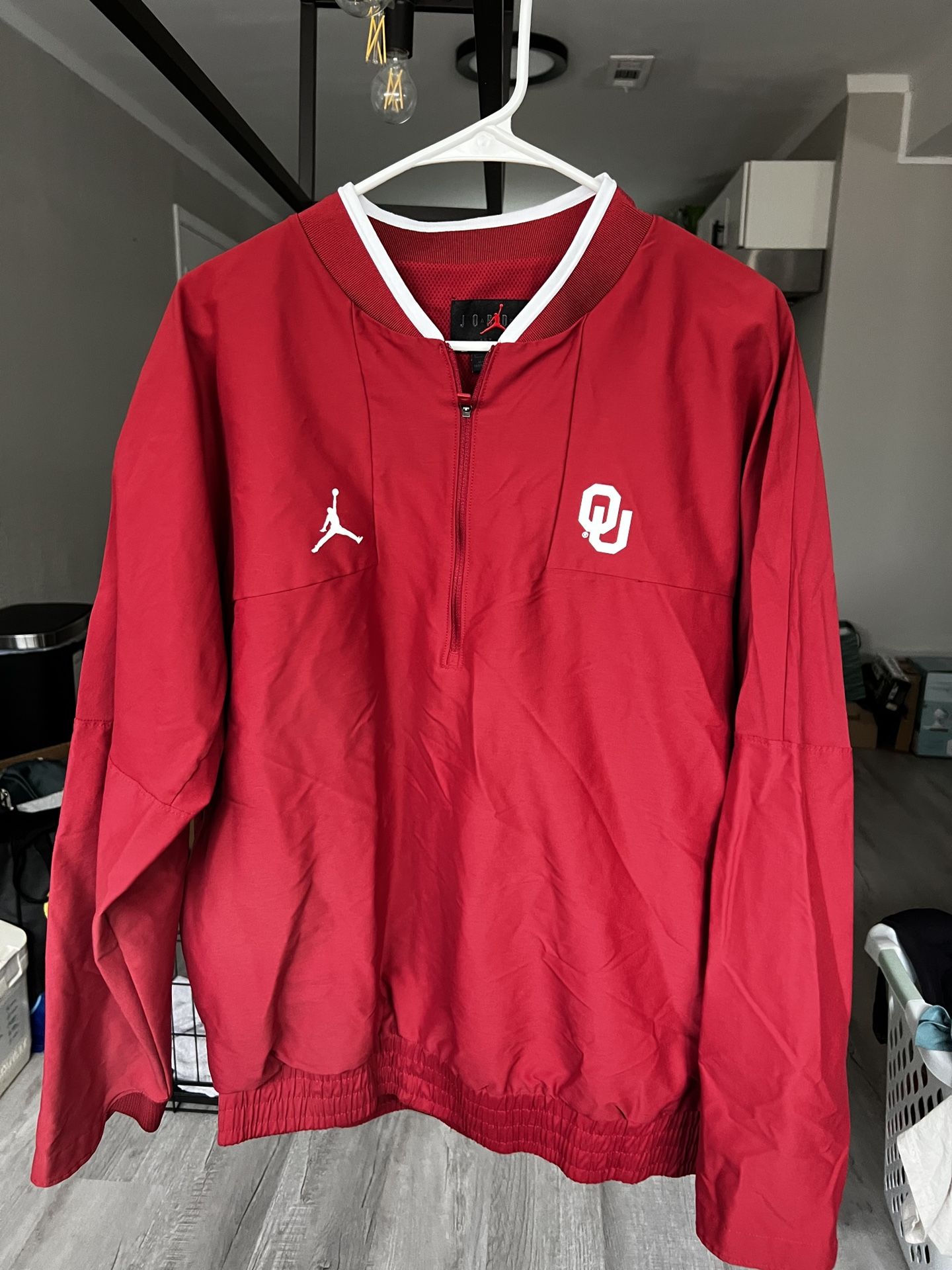 Air Jordan OU PULLOVER