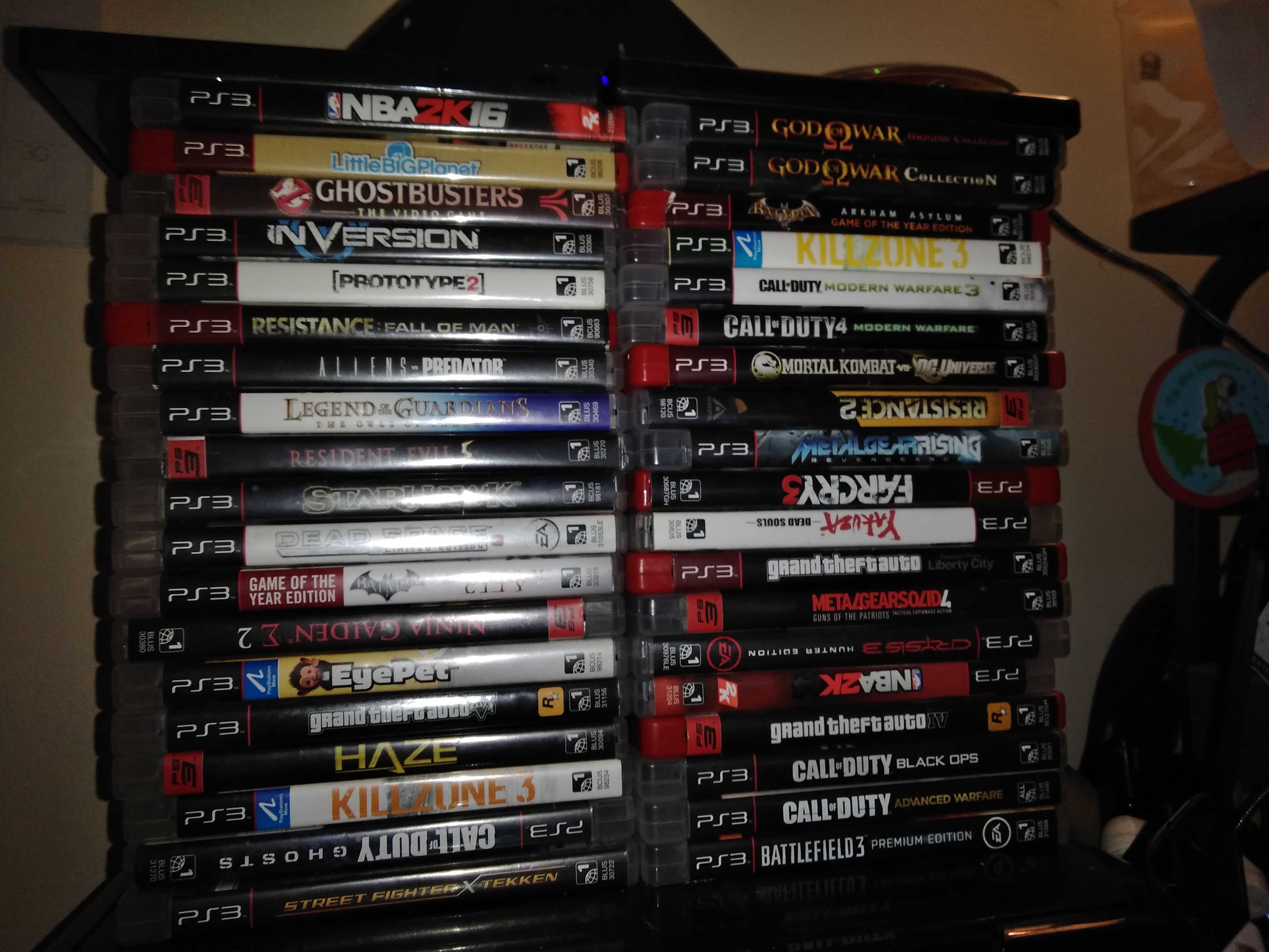 55games ps3 and 9inch tablet Polaroid