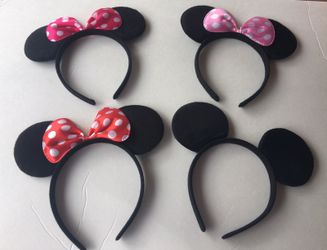 Minnie Mouse headband party favors