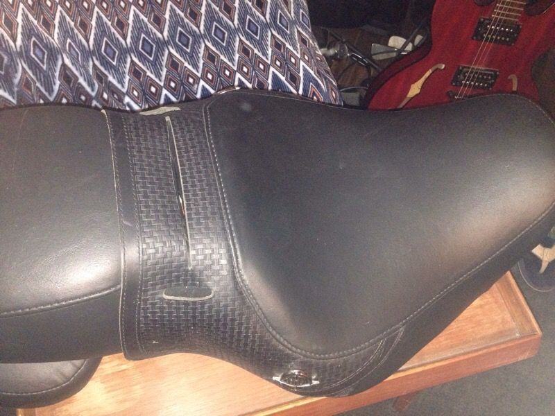 Harley Davidson seat # 075810