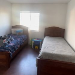 Twin Bed Set