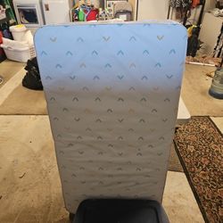 Free CRIB matress