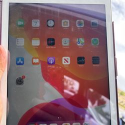 ipad 5th generation full size apple with case