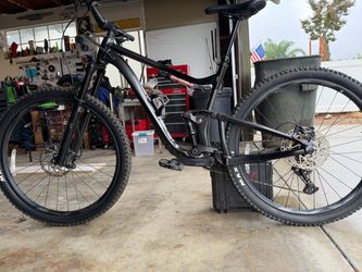 Giant trance 2 mountain bike