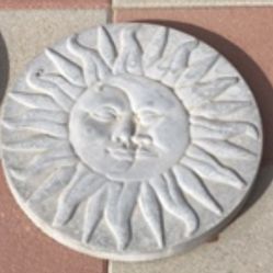 New Step Stones Made Out Of Cement Beautiful Yard Decoration 