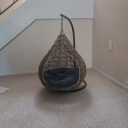 Pet Swinging Egg Chair/Hanging Bed