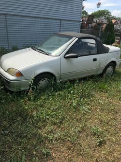 Antique convertible 1992 Geo metro LSI Stick shitf