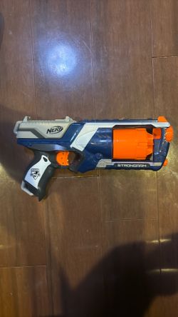 Nerf gun ( like new)