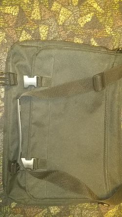 Black laptop carry bag