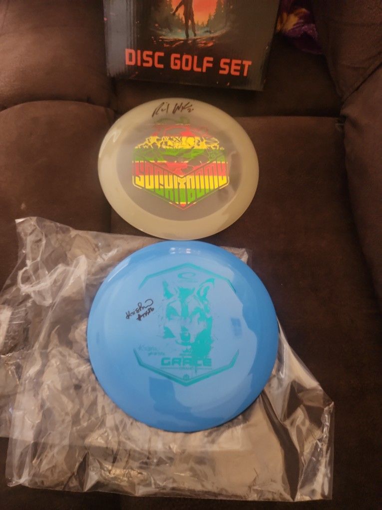 2 New Signed Disc Golf Disc