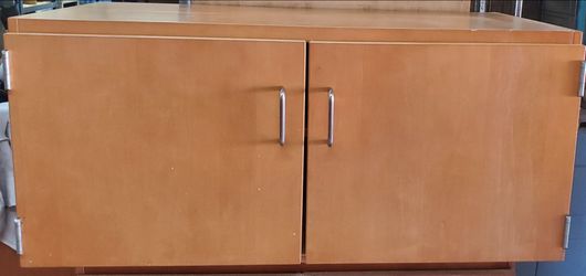 Wooden Shelf/Rolling Unit with drawers