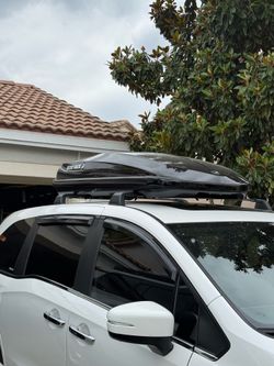 Rhino-Rack Zenith MasterFit Rooftop Cargo Box - 14 cu ft - High Gloss Black