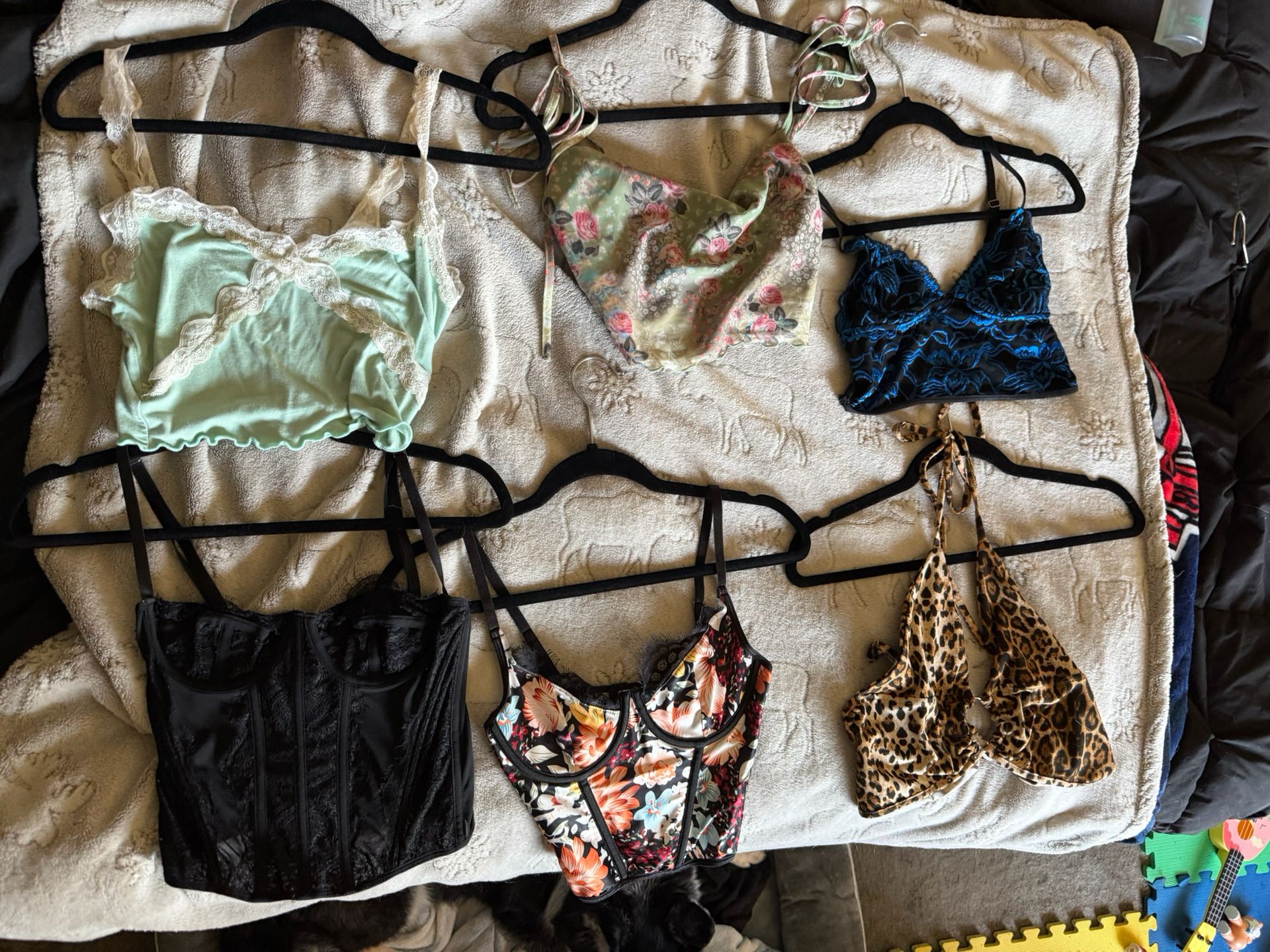 Size XS/S Crop Top Bundle