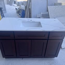 Wood Cabinets for Bathrooms