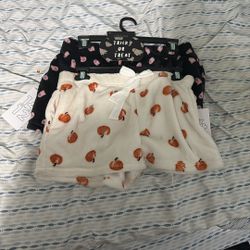 Halloween women’s pajama shorts