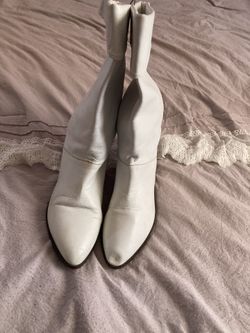 Boots Women Size 8.5 Used
