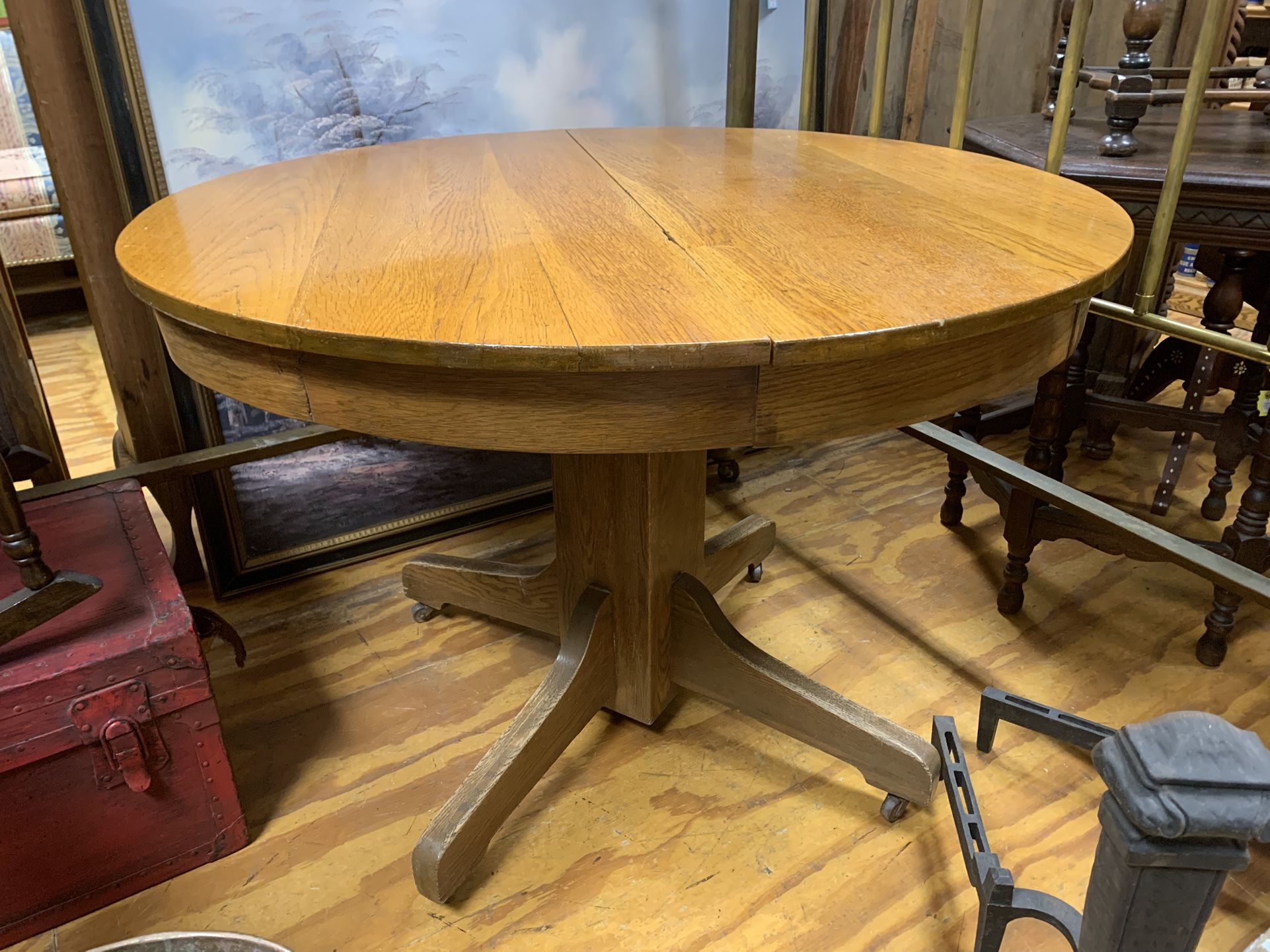 Antique Round Dining Kitchen Table