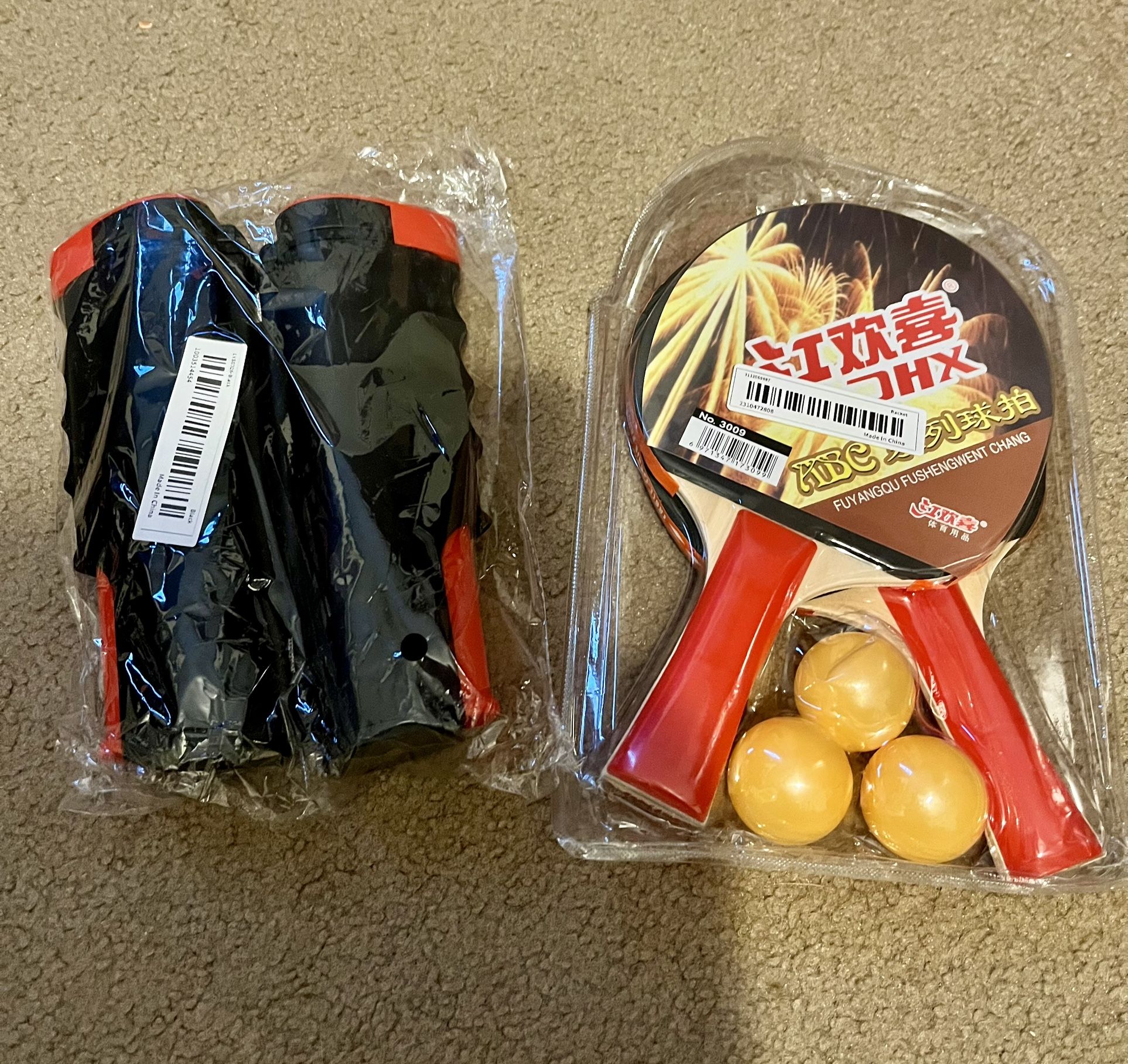 BRAND NEW Ping Pong Paddles and Net with 3 Balls