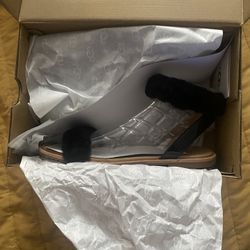 Ugg Sandal