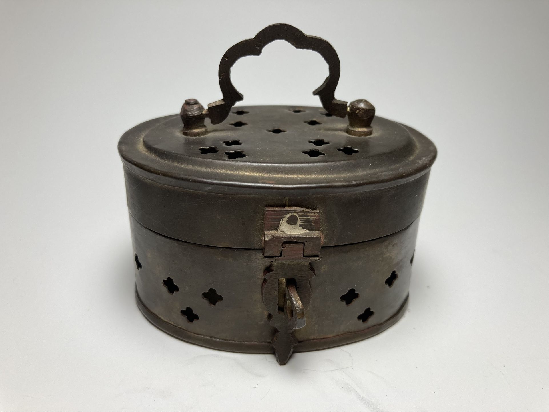 Cricket box