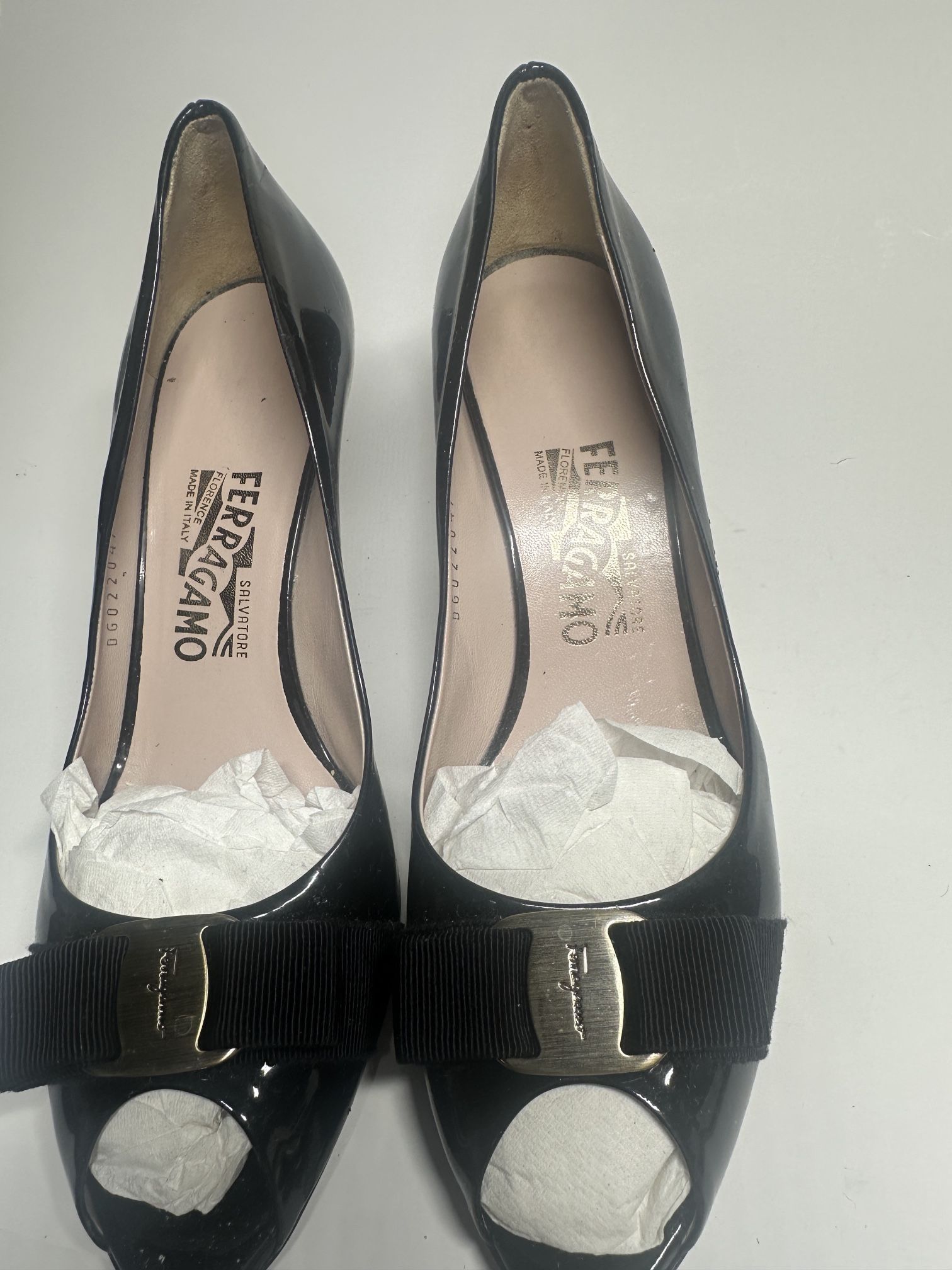Salvatore Ferragamo Size # 8 1/2 2 A