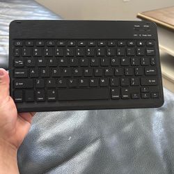 iPad Keyboard 