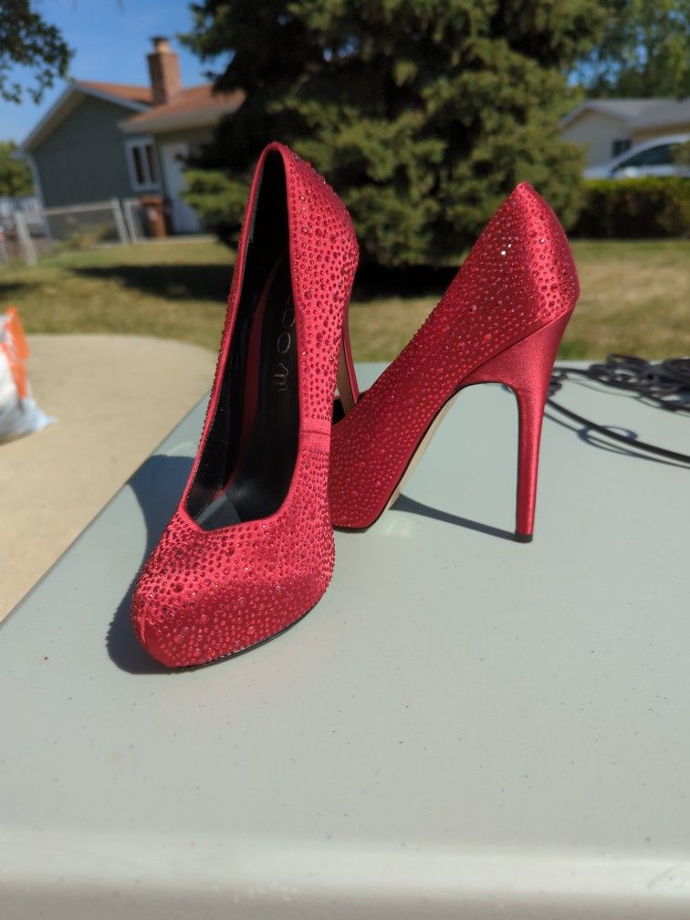 Aldo Red High Heels Size 6