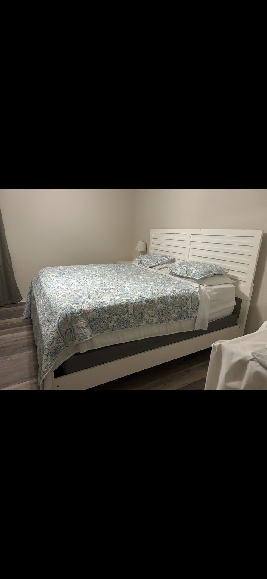bedroom set