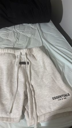 Essential fear god white size L