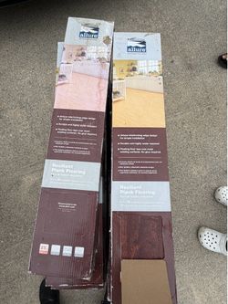 Resilient plank flooring