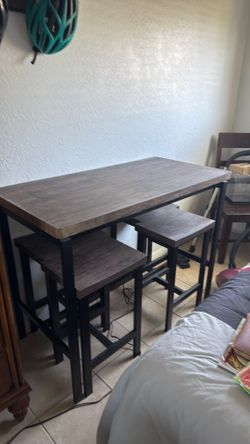 Dinning table with 4 benches