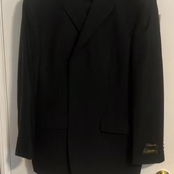 Men’s dress jacket missing two buttons 50 R