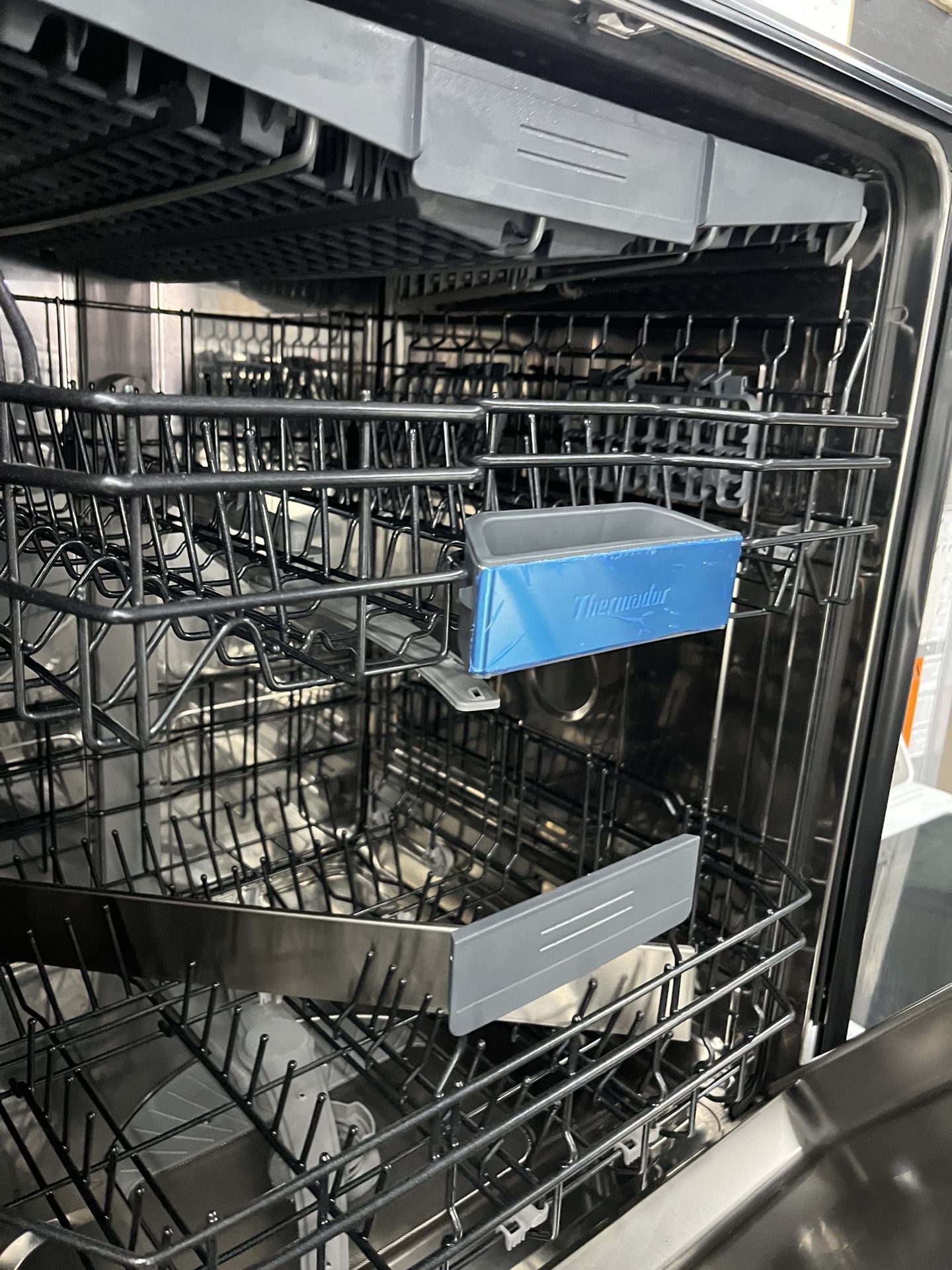 Thermador Emerald Series Panel Ready Dishwasher