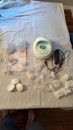 Spectra Breast Pump with all accessories