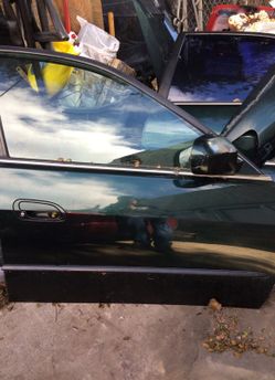 (4) doors for sale fits 98-02 accord power locks and windows, will sell as set or individual.