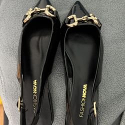 Fashion Nova Flat Shoes New